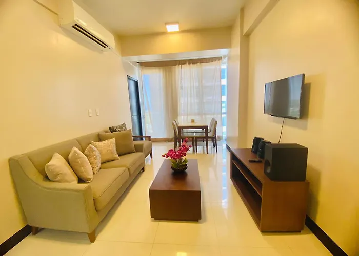 The Mactan Newtwon Near Airport With Pool&beach Access Apartment *