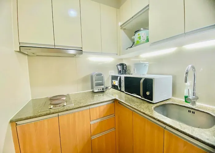 The Mactan Newtwon Near Airport With Pool&beach Access Apartment *